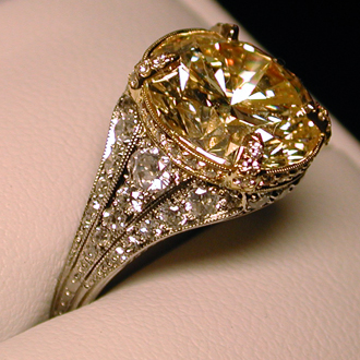 cm-stephanoff-jewelry-gold-diamond-ring-4.jpg